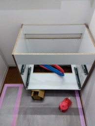 木の質感やぬくもりを感じられる木目調でスタイリッシュに　目黒区M様邸